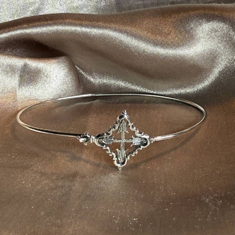 Pulsera rígida con Cruz Mallorquina · Grande ·