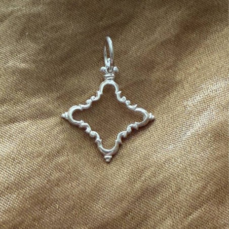 Colgante perfilado · Mediano · Plata 925